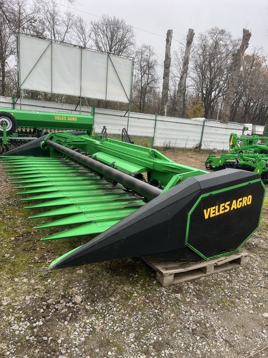 Жатка соняшникова СХ-6 Велес-Агро (Maizco)