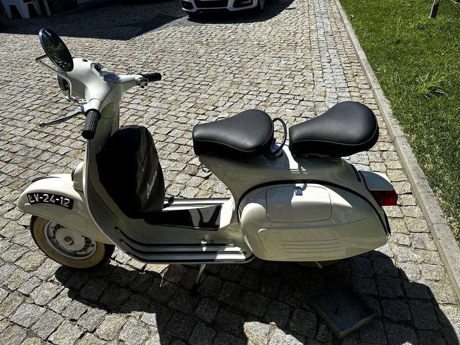 Vespa GTR 125 de 1978 totalmente restaurada. e com documentos.