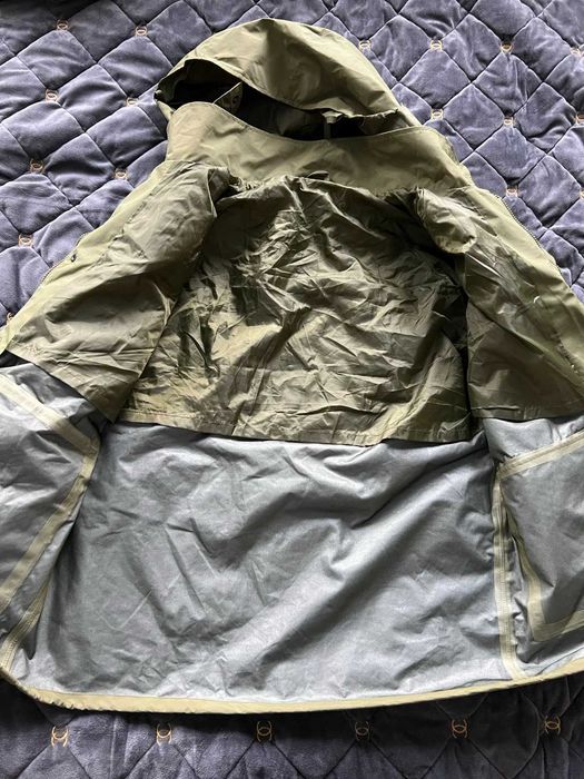 дощовик британія