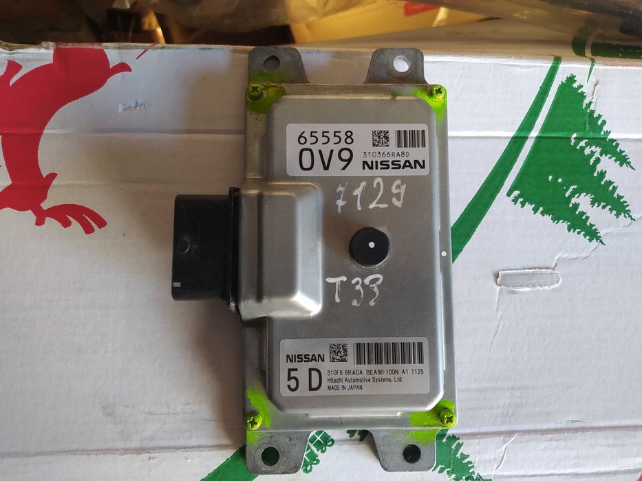 Блок управління коробкою Нісан Рог Т33