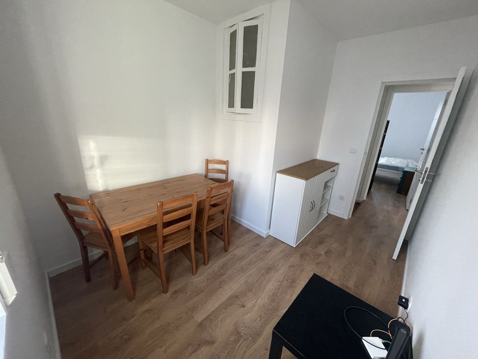 Quarto disponível a partir de 1 de outubro – Porto