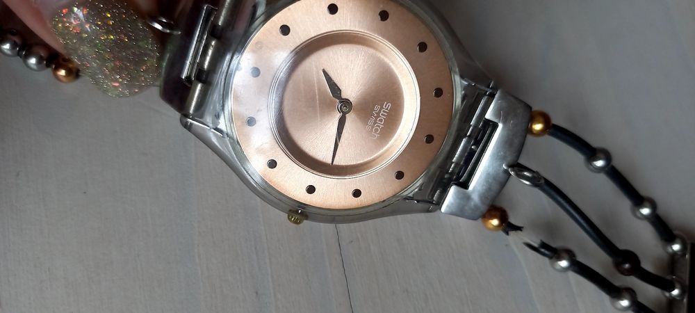 Часы swatch ультраплоские