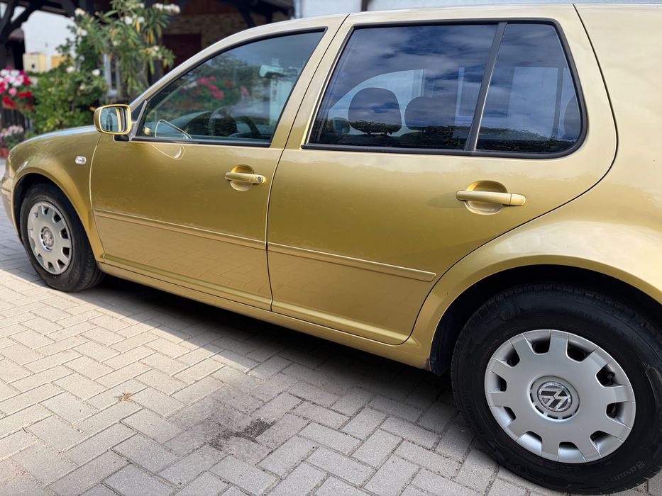 Golf IV 1.4 benzyna