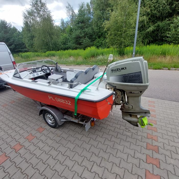 Łódź motorowa/motorówka