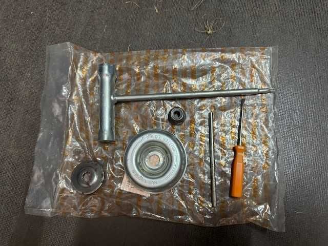 Stihl Kit chaves de fenda, velas de igniçã chave com torx etc...