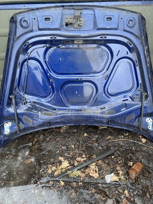 Продам запчастини до Туарег1