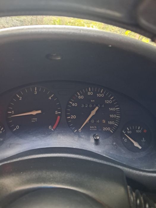 Vendo opel corsa 1.5- td muito iconomico
