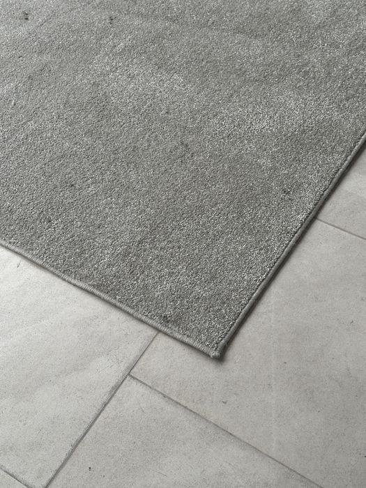 Tapete cinza de sala