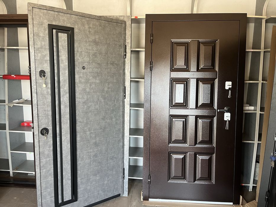 Двері вхідні броньовані РОЗПРОДАЖ