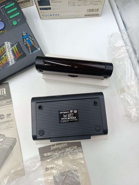 Capcom Power Stick Fighter SNES/Famicom + Adapter bezprzewodowy Capcom