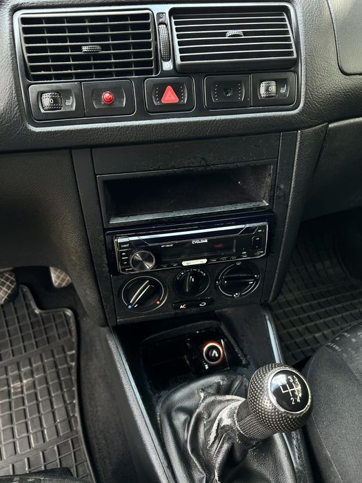 Golf 4 1.4 бензин