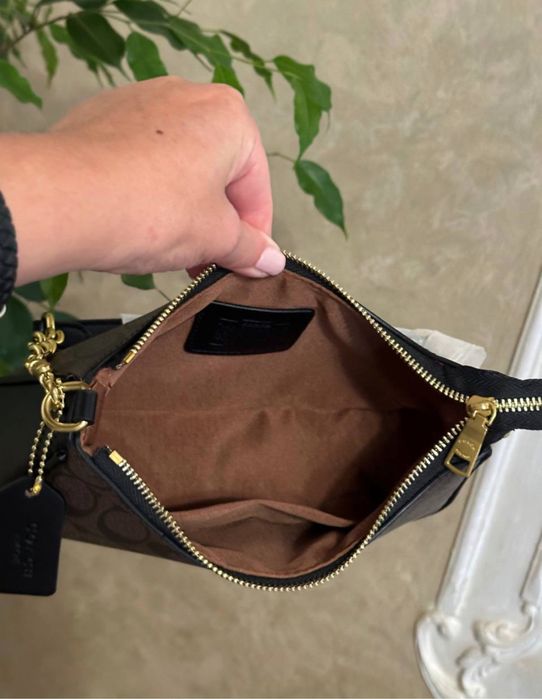 Сумка Coach Teri -женска через плечё Коуч коричнева.