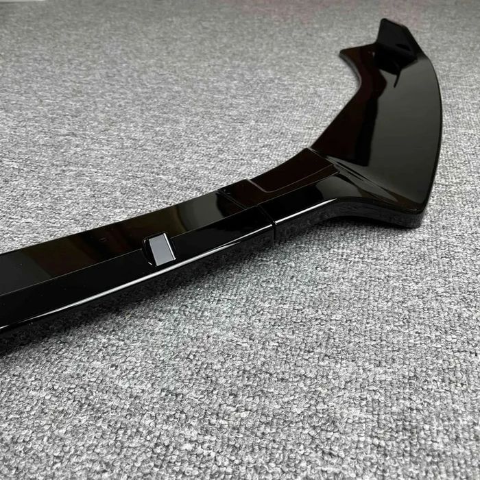 Lip VW golf mk7/mk7.5 GTI GTD GTE R - novo