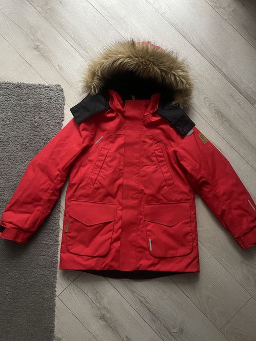 Зимова куртка пуховик Reima 128(+6) в хорошому стані