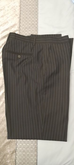 Vendo fato como novo