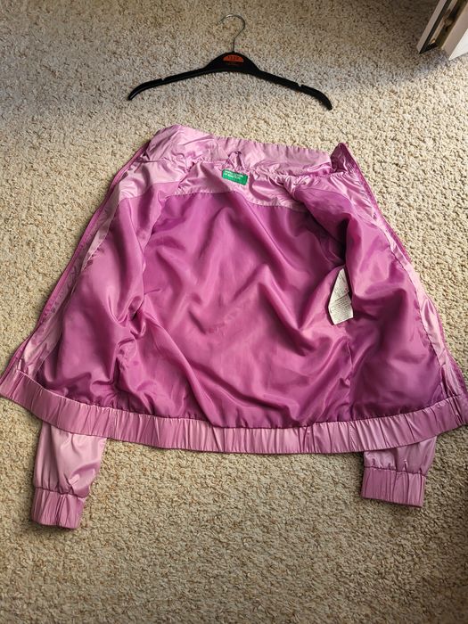 Ветровка лёгкая деми куртка Benetton оригинал 140 р