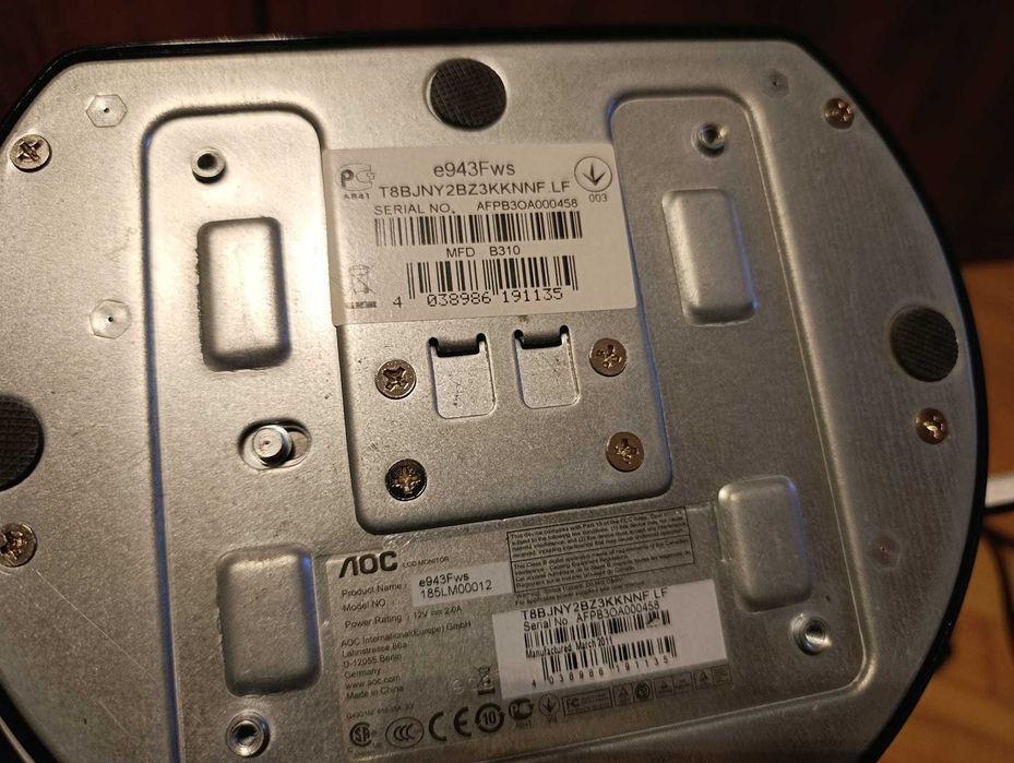 Monitor AOC e943Fws