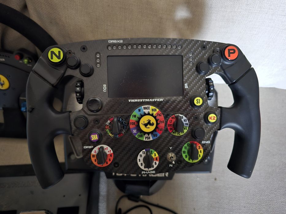 Simracer base trustmaster pc racer