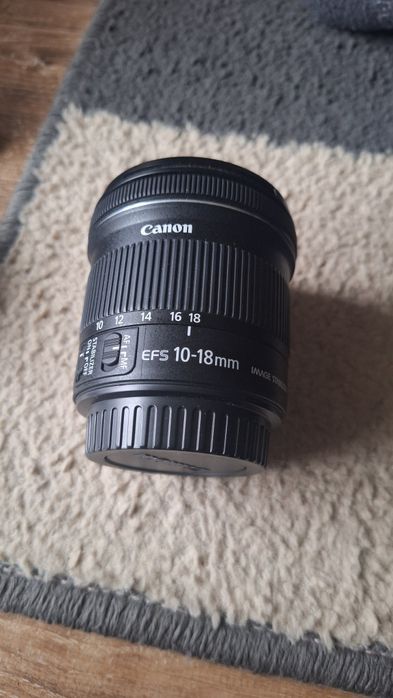 Obiektyw Canon EFS 10-18
