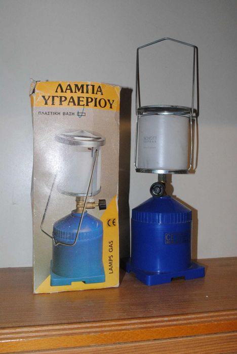 Lampka gazowa turystyczna