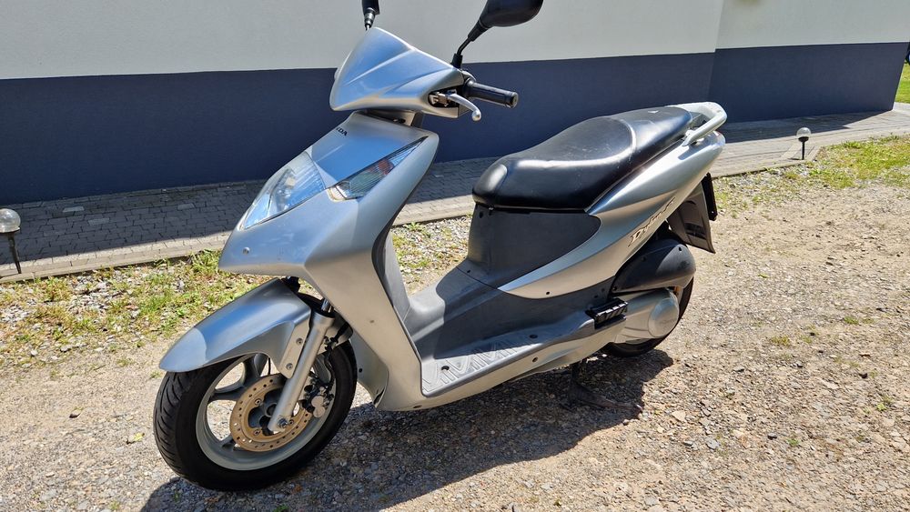honda dylan 125 w Twojej okolicy? Sprawdź kategorię Motocykle i 
