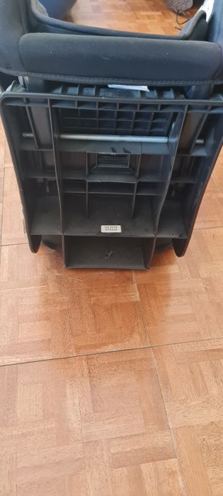 Cadeira para bébé 0-10kg e 9- 18kg zippy safe