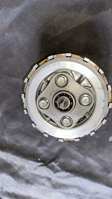 Перья вилки Bajaj Boxer.Ровные.Без выработки.Сальники не текут