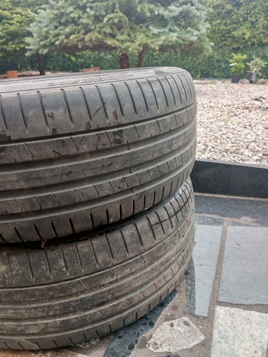 Opony Pirelli 275/35 i 245/40 R20. Komplet do BMW 5gt