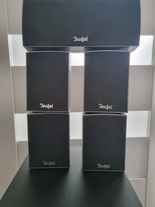 Teufel  subwoofer  i  kolumny