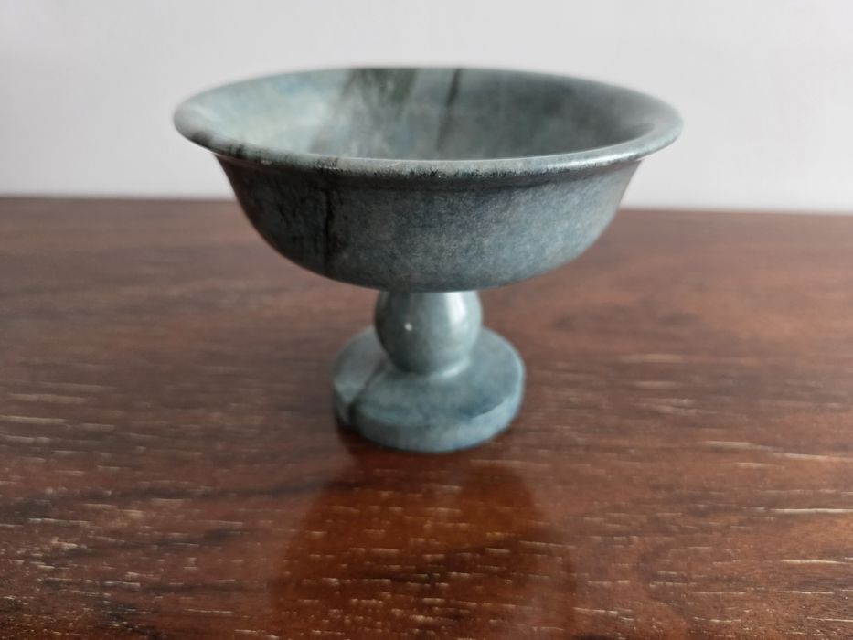 Taça em pedra mármore