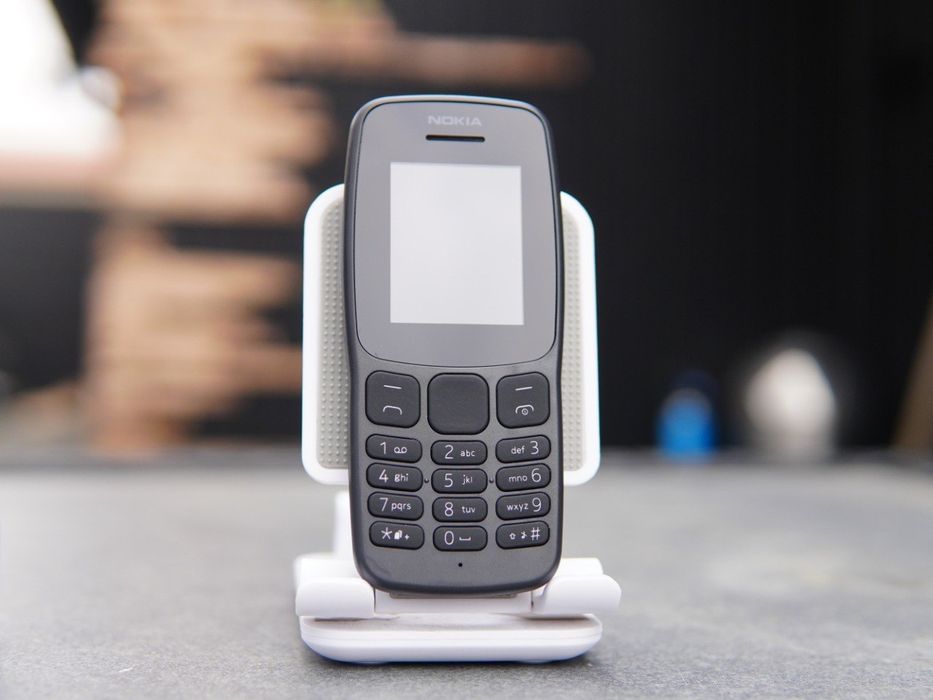 Телефон кнопочний Nokia 106 DS
