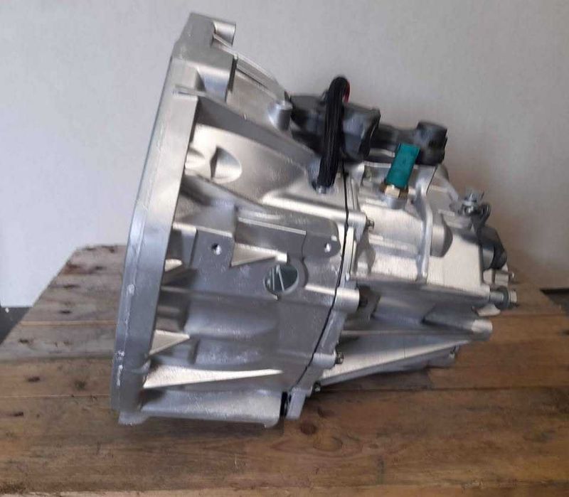 Caixa de velocidades Renault Trafic/Fiat Talento/Nissan Nv300 Ref. PF6068