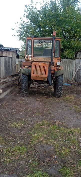 Продам трактор  Т16