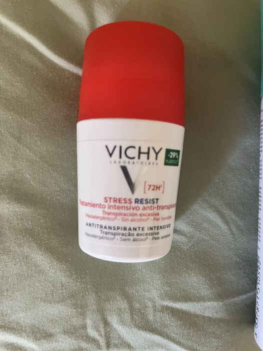 2 desodorizantes VICHY