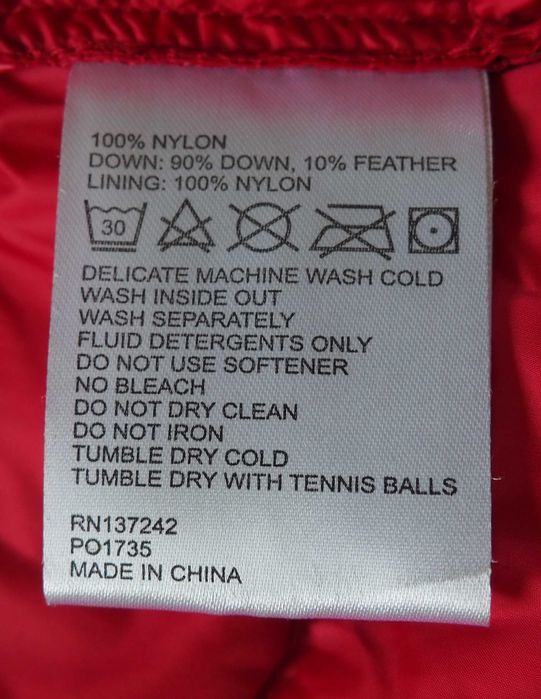 Ilse Jacobsen_kurtka puchowa damska _red shiny_40