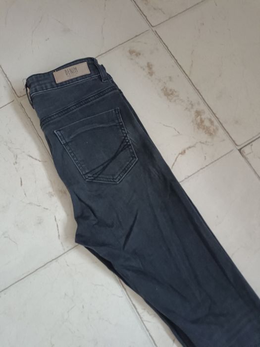 Spodnie jeans rozmiar 36