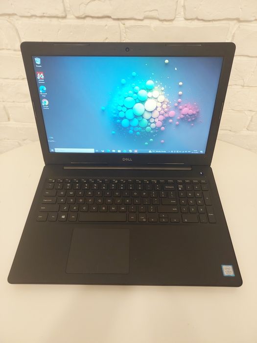 Dell Latitude 3590/15,6"FHD/i5-8250U/8Gb/256Gb