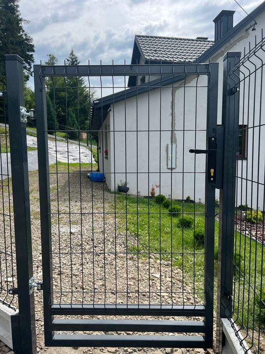 Montaż.Ogrodzenia Panelowe 40 ZŁ