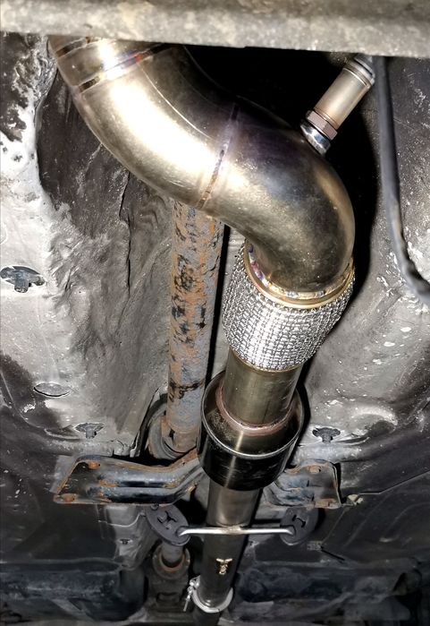 Downpipe 3 cale Volvo T5 V70 R AWD