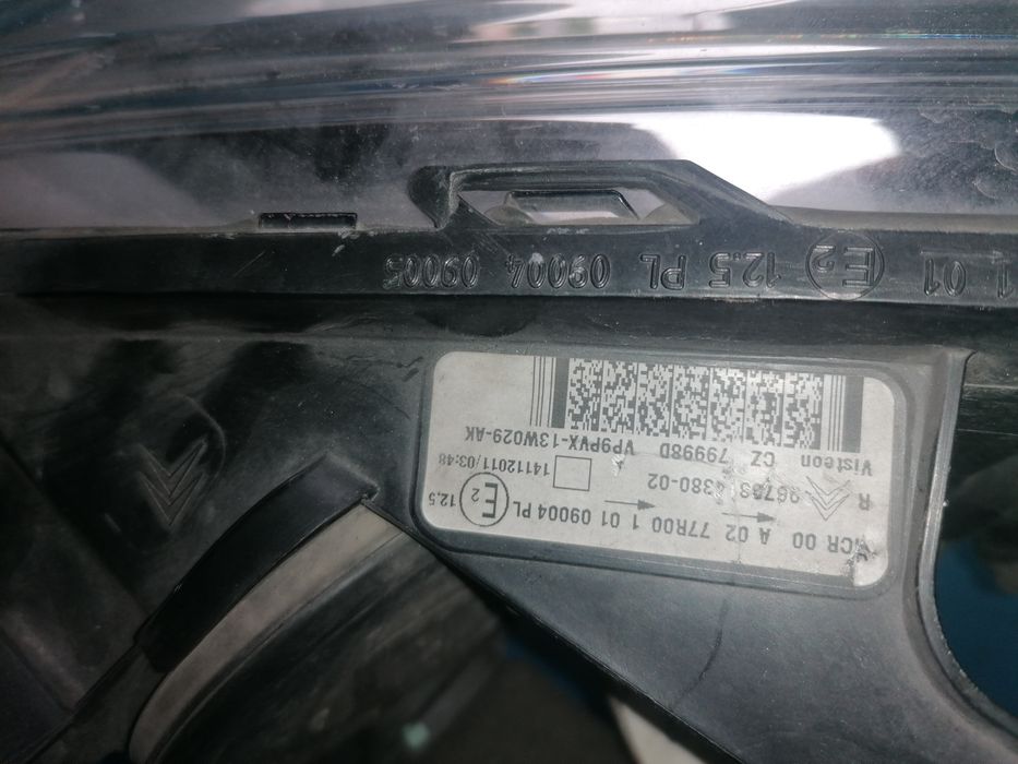 Farol ou óptica Citroën c3 2009 a 2013 lado direito