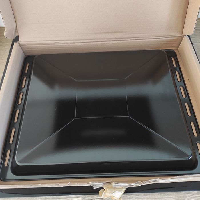 Blacha i kratka do piekarnika