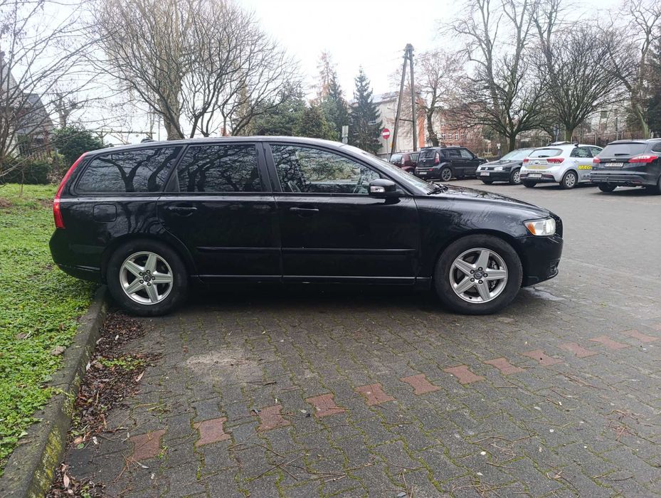 Volvo v50 2.0d 2007r