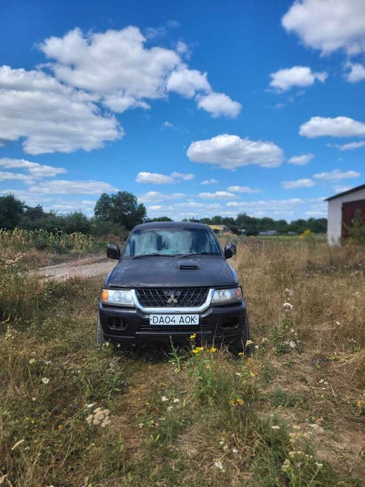 Продам Міцубіші паджеро спорт
