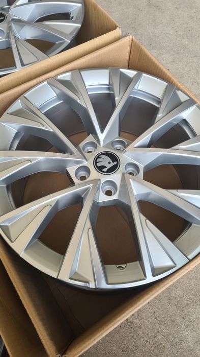 Felgi aluminiowe !Skoda Superb 4 IV Octavia ! Fabrycznie Nowe ! 18 cali ! MONTAŻ !