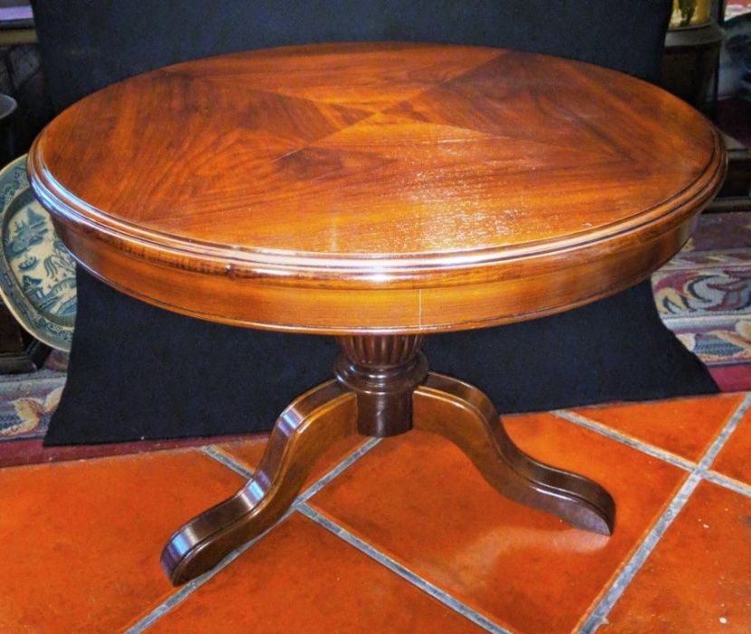 Mesa Centro Castanho Velho