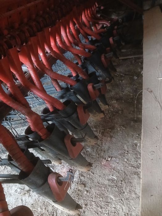 Sprzedam siewnik konny