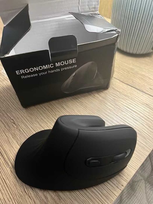 NOVO - U1 Rato Vertical Ergonómico - Silencioso