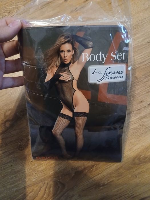 Body komplet pończochy rękawiczki siateczka nowe sexi hit