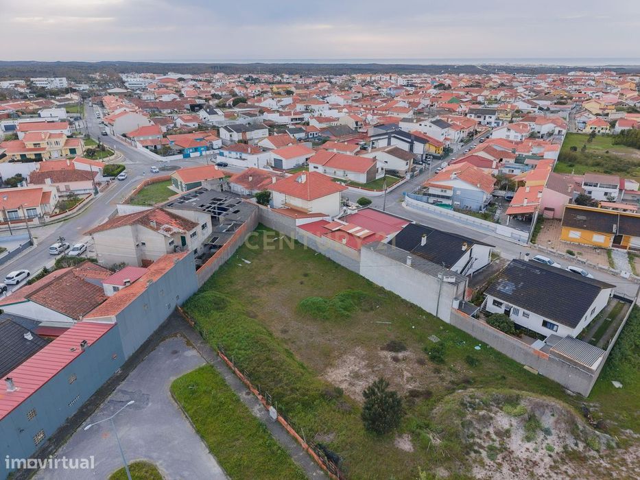 Terreno para Construção em Vieira de Leiria – Oportunidade a Dois Pass