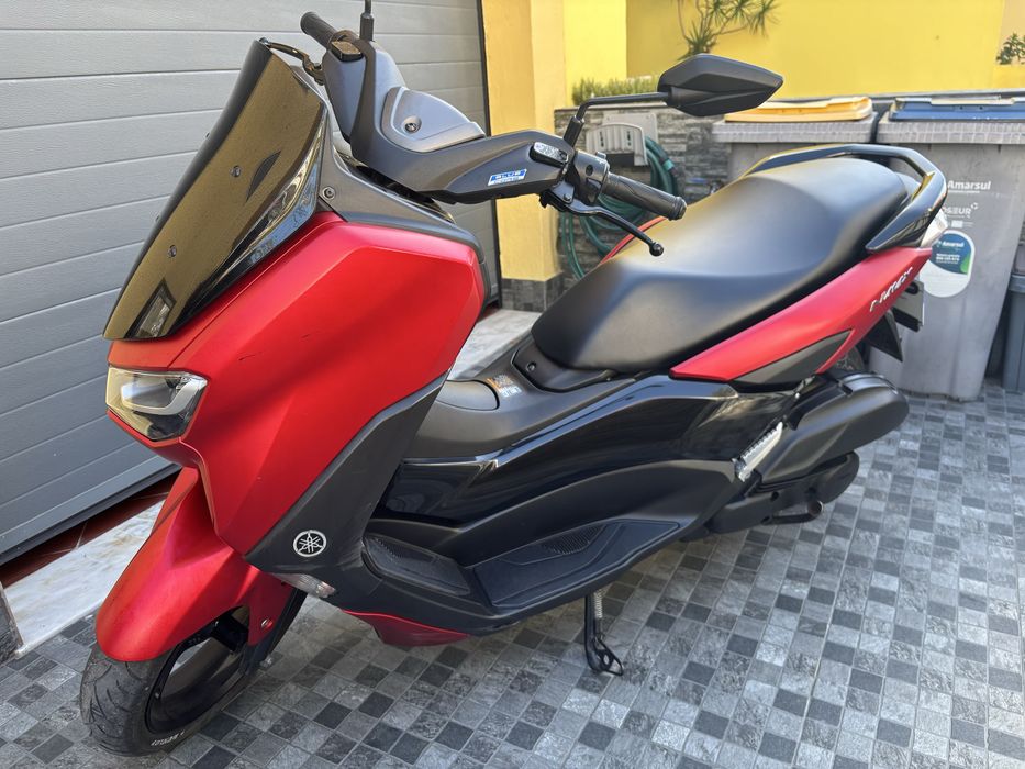 Vende-se N-MAX Yamaha